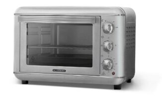 Four posable vintage 23 L silver